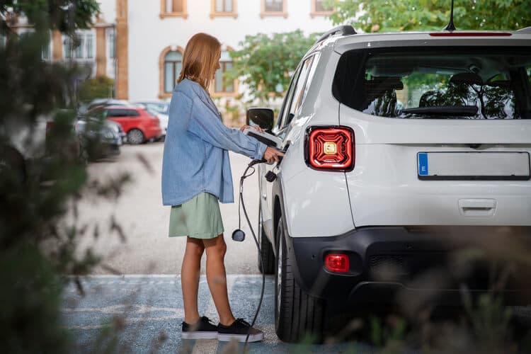 Elektrikli Araç Sigortası Nedir? Görsel
